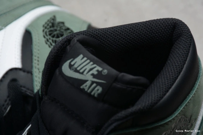 Retro OG 1 Air Jordan Clay Green 555088-135 High 0624